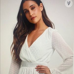 NWT Lulu’s  White Swiss Dot Lace Bell Sleeve Romper